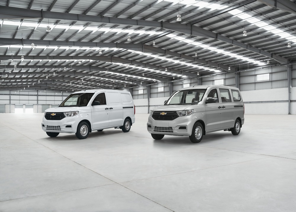 N400 carga y pasajeros