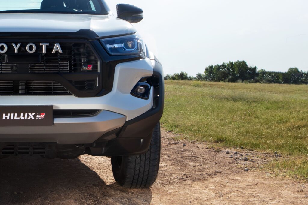 Toyota Hilux GR Sport Frente
