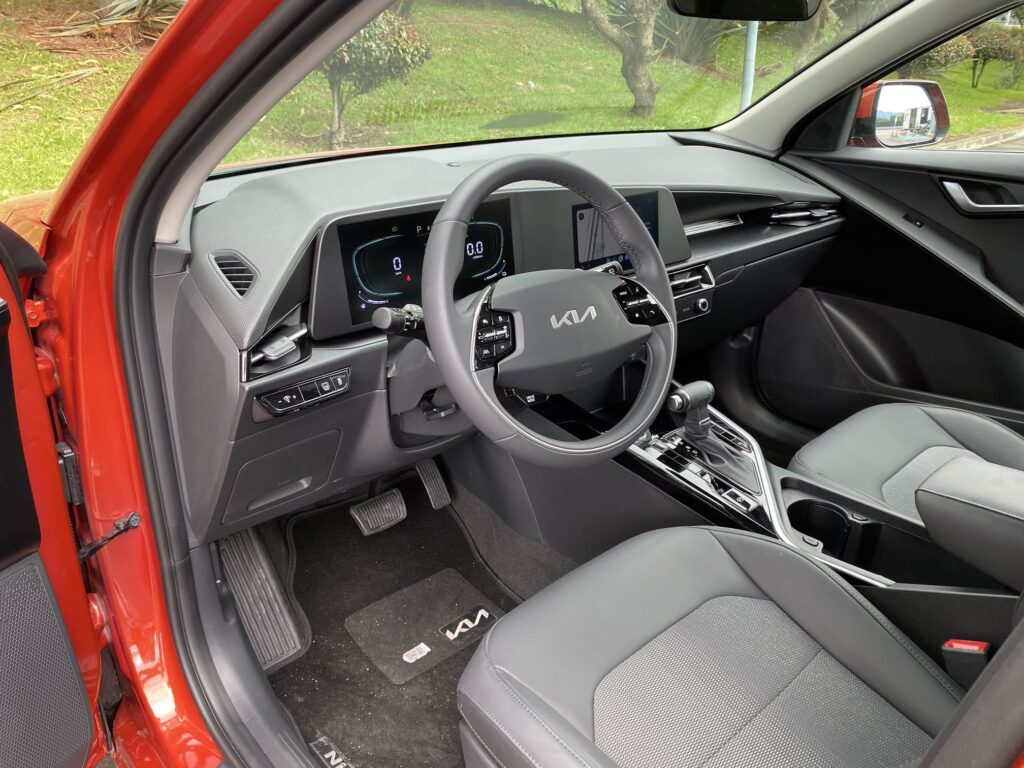 KIA NIRO HYBRID 2023